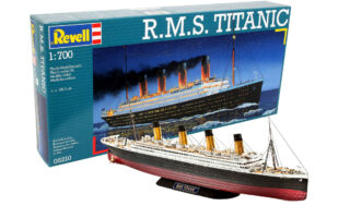 05210 R.M.S. Titanic