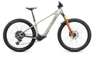 CRUSSIS e-Hard 11.11-PRO (800 Wh)